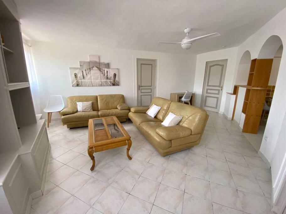 A Louer Haut De Villa 4 Pieces A Sainte-Maxime Golfe De St-Tropez Dış mekan fotoğraf